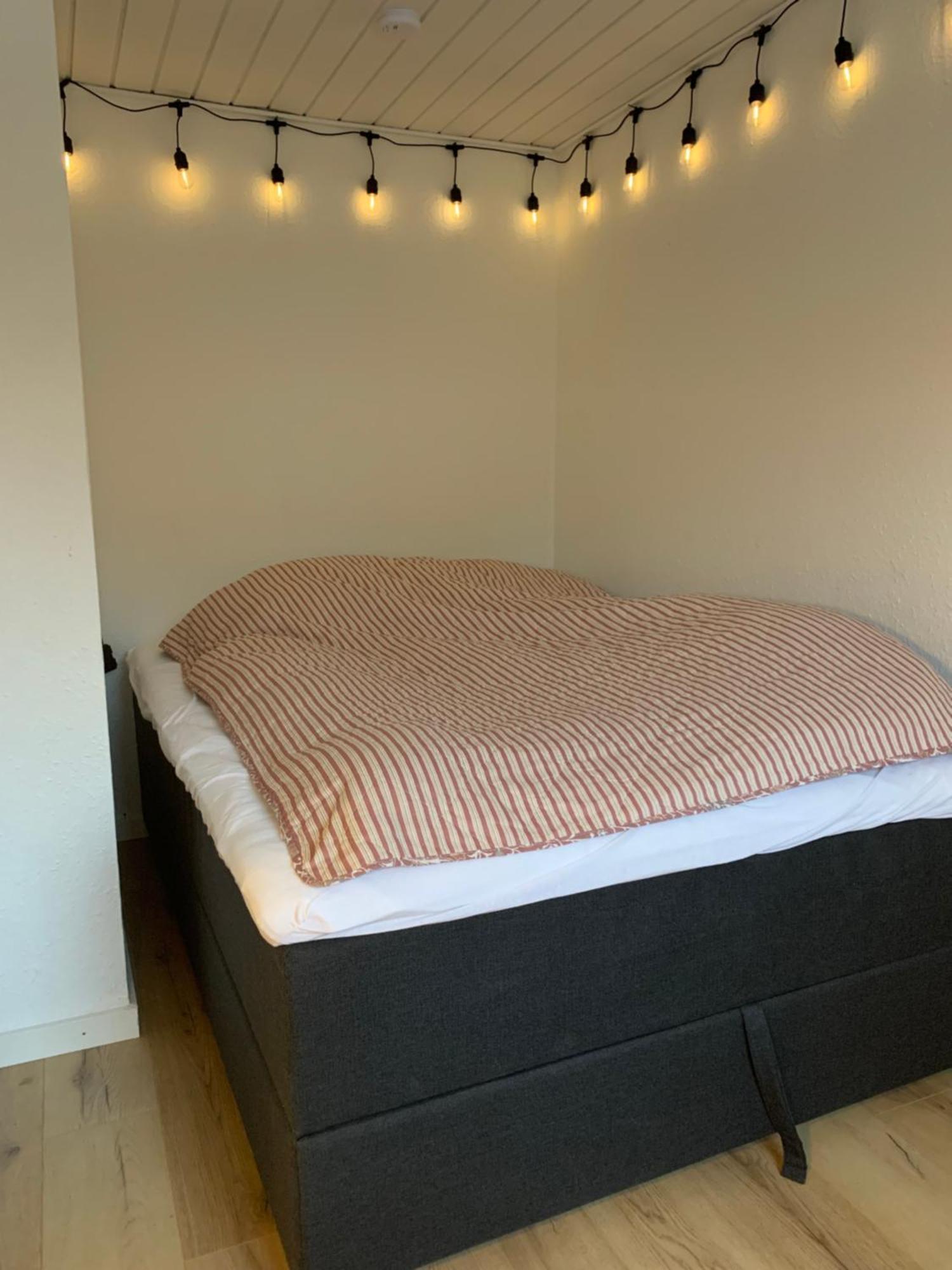 Huset Ved Soen Taet Pa Herning Og Mch Og Boxen 90 M2 Sunds Exteriör bild