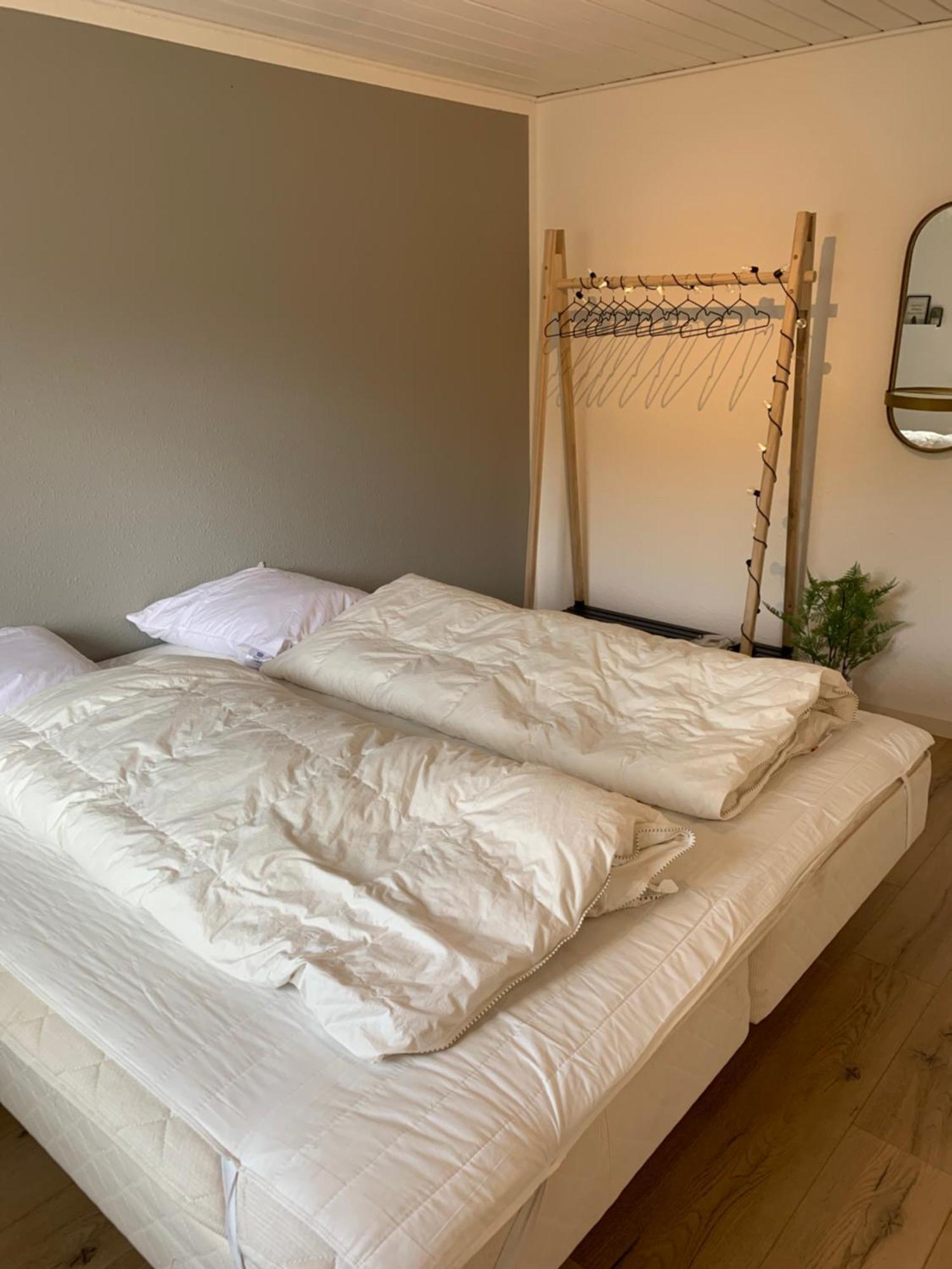 Huset Ved Soen Taet Pa Herning Og Mch Og Boxen 90 M2 Sunds Exteriör bild